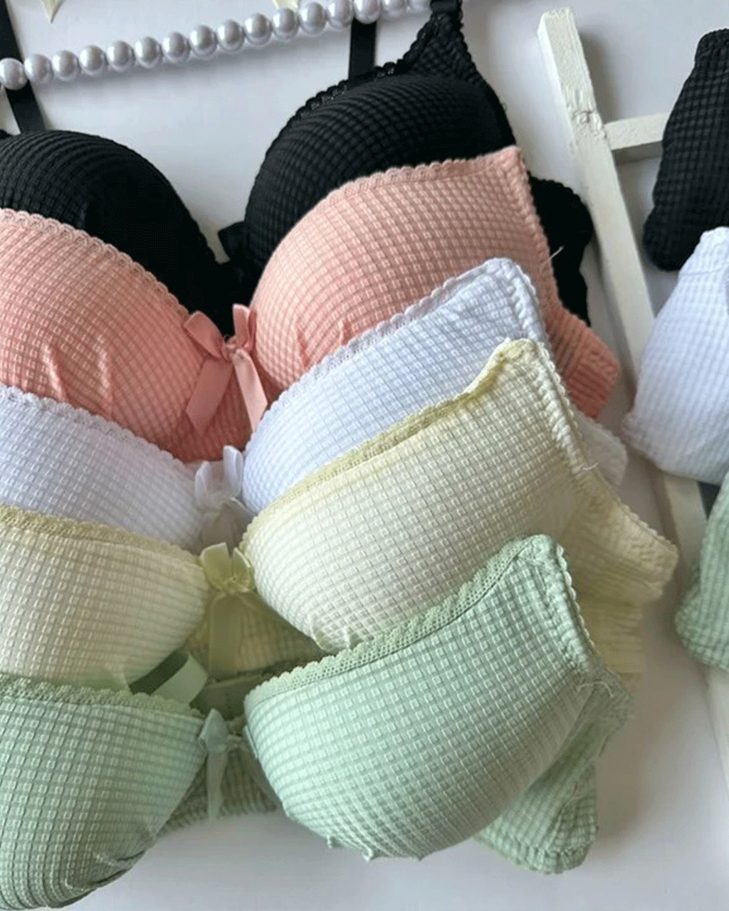 56476یق سوتین زنانه نخی بدون فنر سیلکا