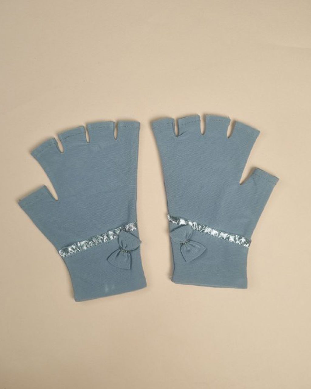 nimangoshtriontusi-06-z1 دستکش زنانه نیم انگشت ریون پاپیوندار سیلکا