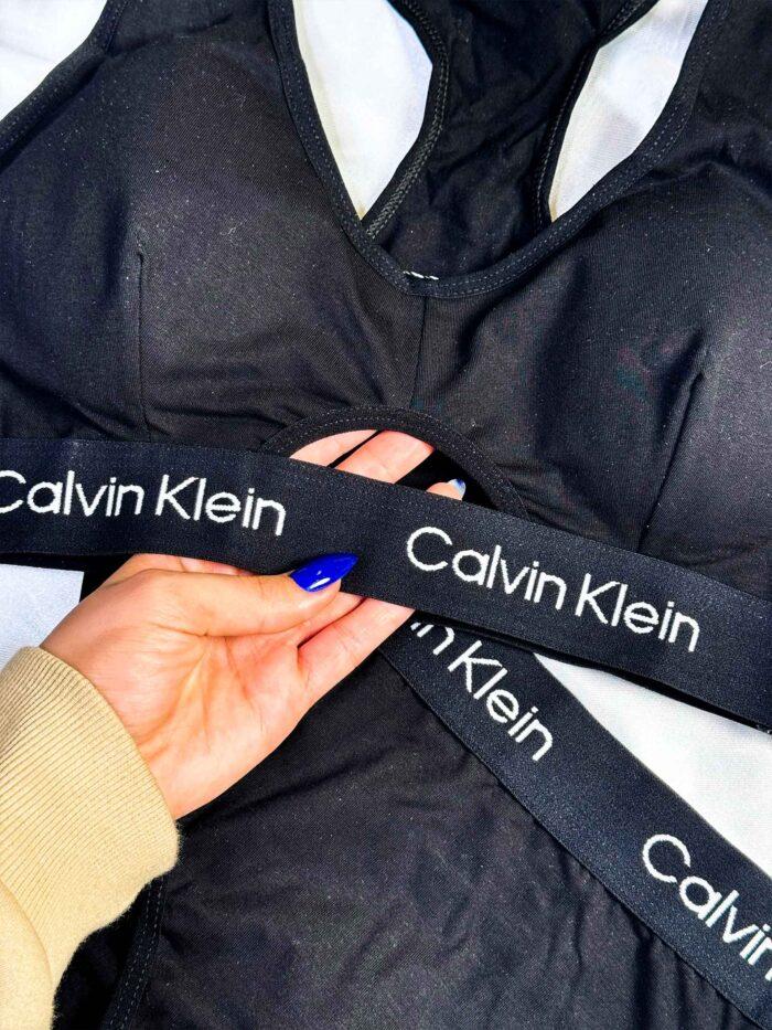 ست نیم تنه پد متحرک و شورت calvin از برند مرلین