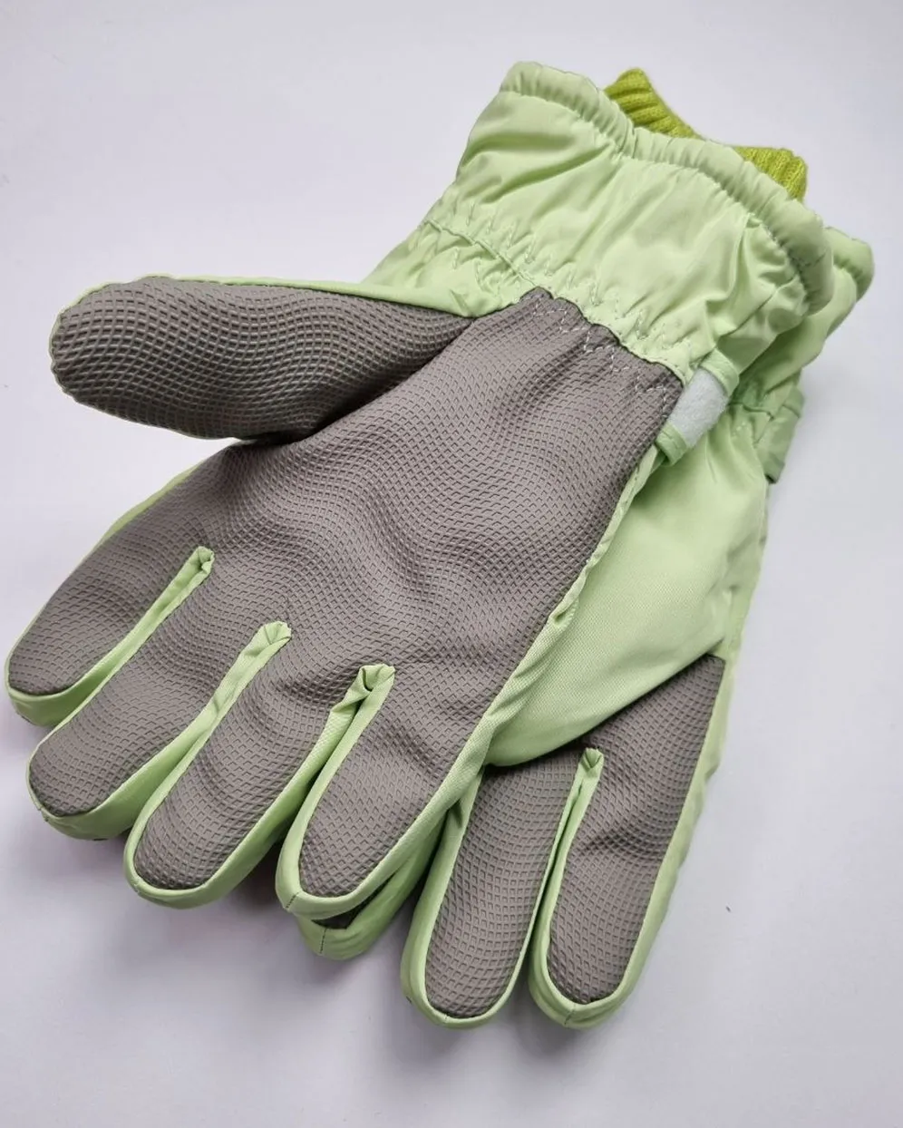 dastkesh zedab model panda-08-d (4)_11zon دستکش بچهگانه شمعی ضدآب توکرکی طرح پاندا