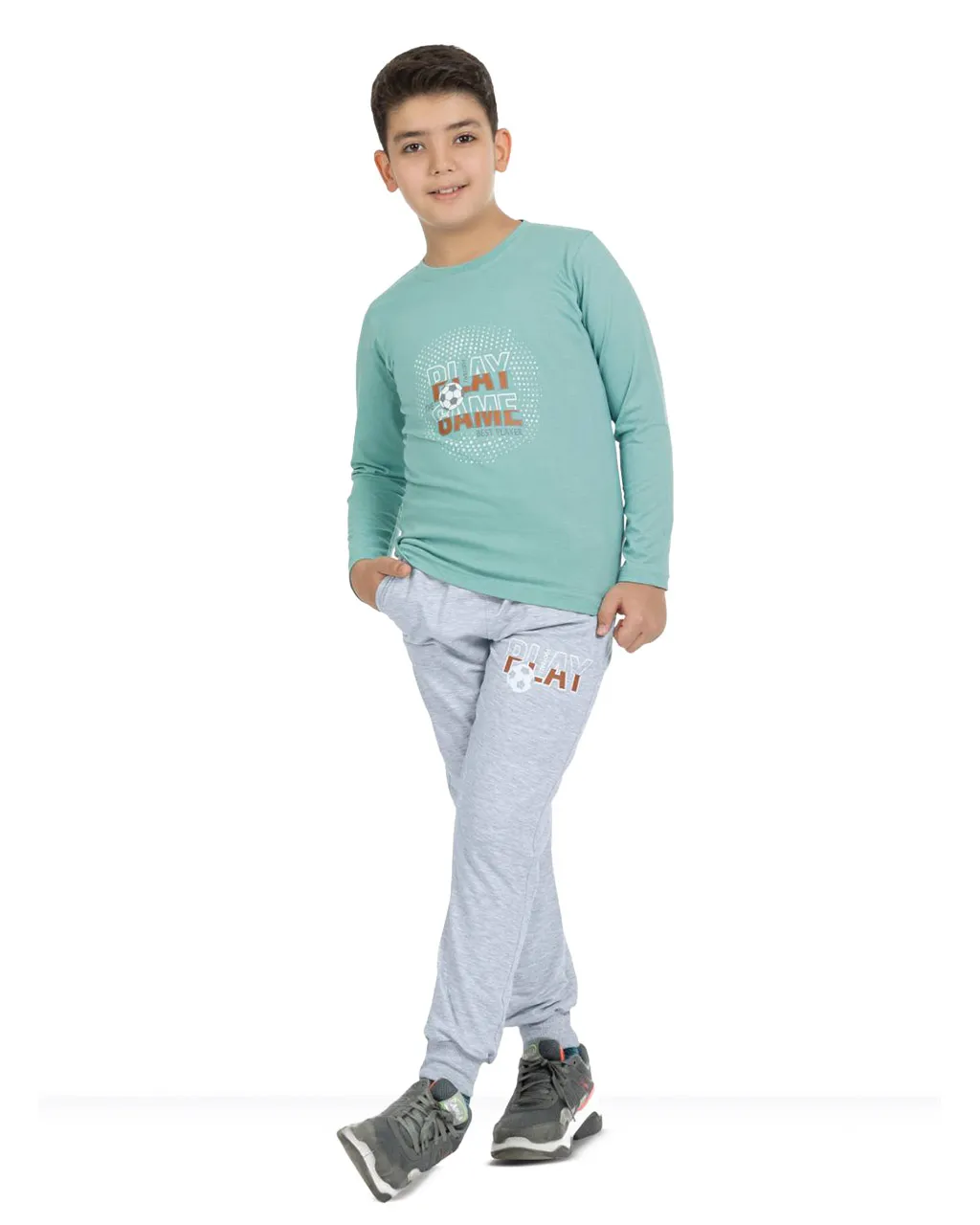 set rahati footbull-11-p ست راحتی پسرانه نخی طرح فوتبال سیلکا