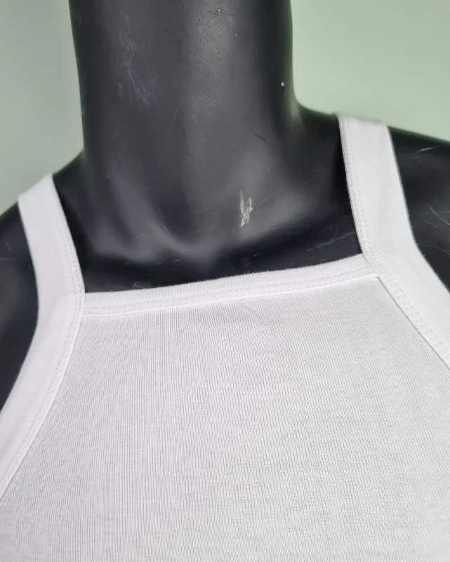 زیرپوش مردانه یقه خشتی فانریپ سفید و مشکی سیلکا