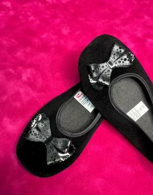 پاپوش زنانه جیر مشکی طرح پاپیون چرمی