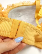 سوتین اسفنجی زنانه فنر دار کبریتی سپینود