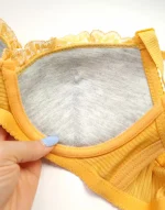 سوتین اسفنجی زنانه فنر دار کبریتی سپینود